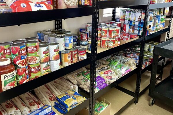 Community supports Fifth Street Food Pantry